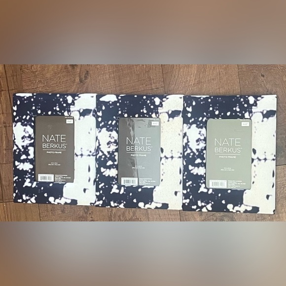 3 brand new Nate berkus quilted marble design picture frames 4”x6” - Picture 1 of 6